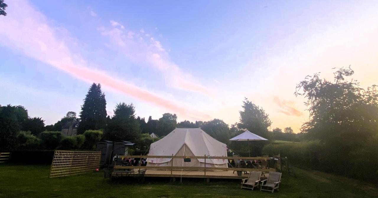 Hope Cottage Bell Tent Retreat Ашборн Экстерьер фото