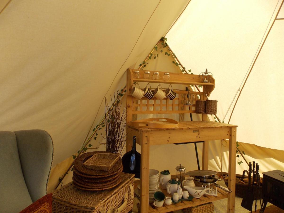 Hope Cottage Bell Tent Retreat Ашборн Экстерьер фото